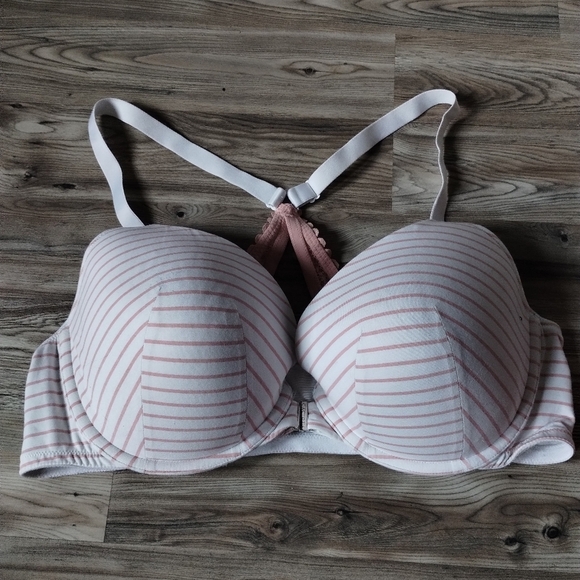 Cacique Striped Pink and White Boost Plunge Bra Size 44DD - Picture 1 of 4